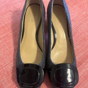 Michael Kors - Size 7 Grey Wool and Patent Leather block heels